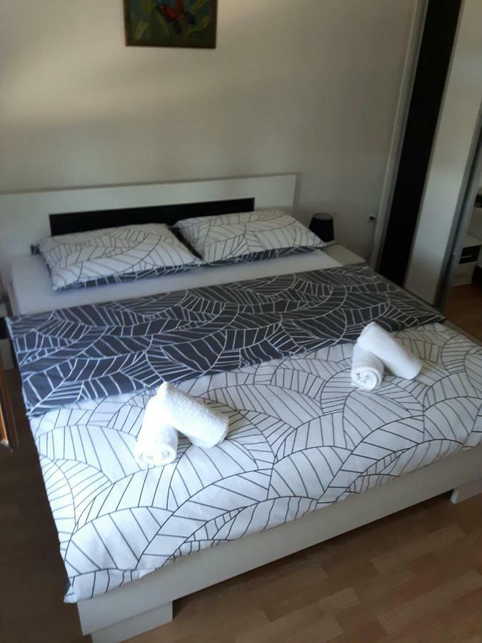 Apartman Petra & Tena Slunj Exterior foto
